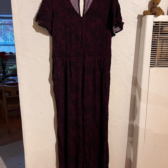 Torrid Jumpsuit Purple lace Print - Picture 2 of 3